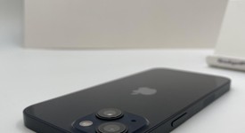 Mint
													Apple iPhone 13 - Unlocked, Midnight, 128 GB, A2482, photo 5 of 5