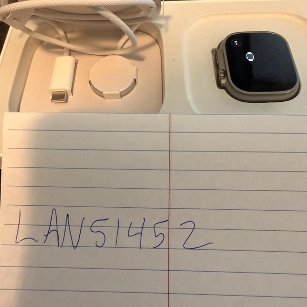 Apple Watch Ultra 3 49mm - Unlocked, Natural, A3281