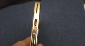 Good
													Google Pixel 9 Pro - Verizon, Porcelain, 128 GB, 16 GB, GR83Y, photo 5 of 10