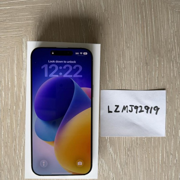 Apple iPhone 16 Pro Max - Unlocked, 512 GB, Natural, A3084