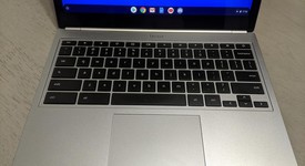 Good
													Chromebook Pixel 2nd Gen - I7, Silver, 64 GB, 16 GB, LS 2015, photo 2 of 4