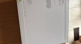 New
													Apple AirPods Max USB-C - Midnight, photo 3 of 4
