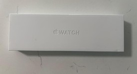 New
													Apple Watch Series 10 42mm - Rose Gold, A2997 - GPS, Aluminum, photo 1 of 3