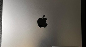 Good
													Apple iPad Pro 12.9" 6th Gen 2022 - Unlocked, Gray, 256 GB, photo 4 of 4