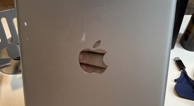 Good
													Apple iPad Mini 2 Retina - Unlocked, White, 32 GB, photo 2 of 4