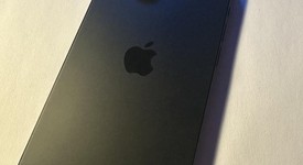 Mint
													Apple iPhone 15 - Unlocked, Black, 128 GB, A2846, photo 4 of 8