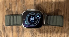 Good
													Apple Watch Ultra 49mm - Unlocked, Titanium, A2622, photo 5 of 8