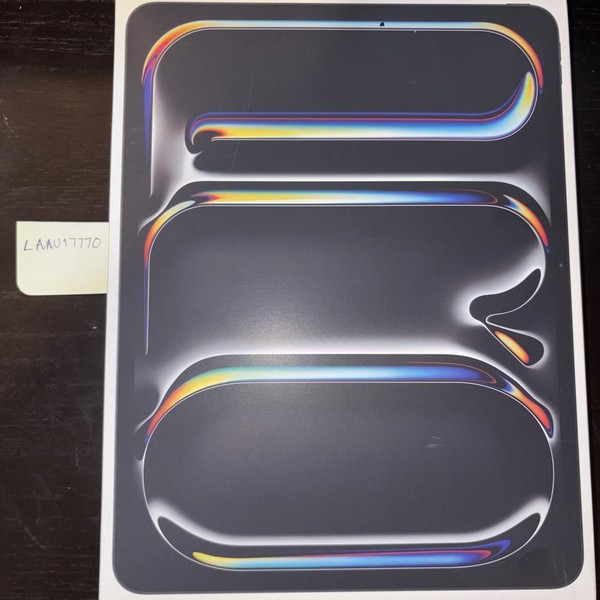 Apple iPad Pro 13 inch (M5) 2025 - Wi-Fi, 256 GB, Space Black, Apple M5 9-Core, A3360, Standard Glass