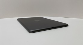 Mint
													Apple iPad Mini 5th Gen - Wi-Fi, Gray, 64 GB, photo 5 of 6