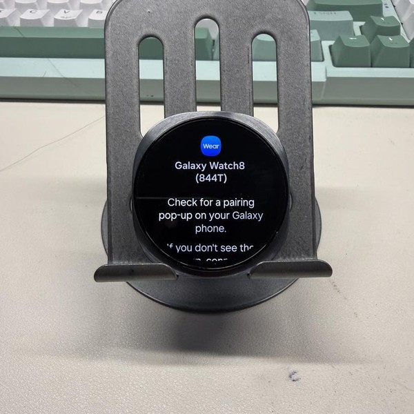 Samsung Galaxy Watch8 - Unlocked, Graphite, SM-L325, 40mm