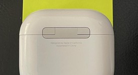 Used
													Apple AirPods 4th Gen - Standard, photo 3 of 5