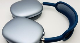 Used
													Apple AirPods Max - Sky Blue, photo 4 of 9