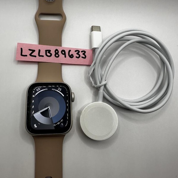 Apple Watch SE 2nd Gen 40mm - Unlocked, Silver, A2726 - Cellular, Aluminum
