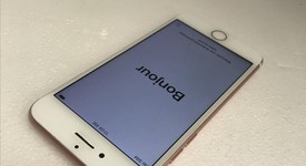 Good
													Apple iPhone 7 - Sprint, Rose Gold, 32 GB, A1660, photo 4 of 7