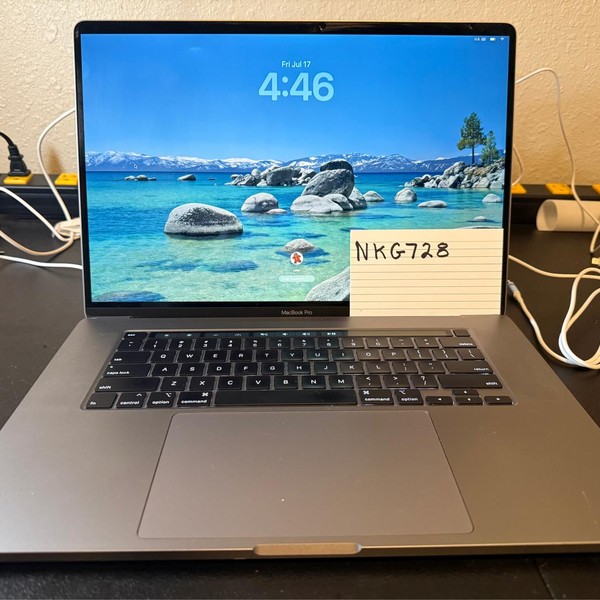 MacBook Pro 2019 - 16 inch - 1 TB, Gray, 16 GB, Intel Core i9