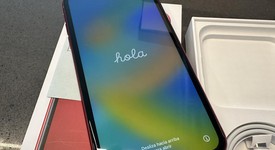 Mint
													Apple iPhone Xr - Unlocked, Red, 64 GB, A1984, photo 2 of 8