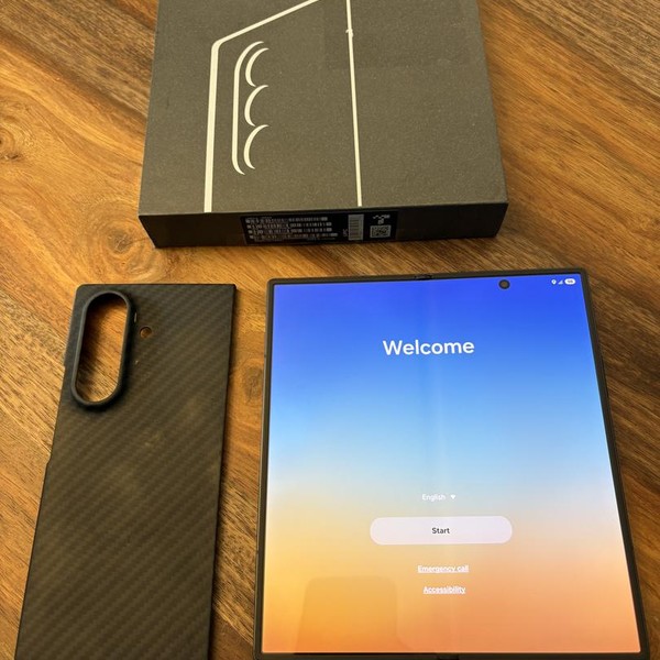 Samsung Galaxy Z Fold7 - Unlocked, 256 GB, Jetblack, 12 GB, SM-F966U1