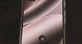 Mint
													Google Pixel 10 Pro - Unlocked, Porcelain, 128 GB, G4QUR, photo 2 of 7