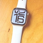 Good Apple Watch Series 10 42mm - Rose Gold, A2997 - GPS, Aluminum