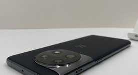 Mint
													OnePlus 11 - Unlocked, Black, 256 GB, 16 GB, CPH2451, photo 5 of 5
