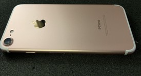 Good
													Apple iPhone 7 - Unlocked, Rose Gold, 32 GB, A1660, photo 4 of 7