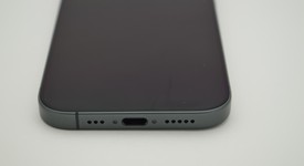 Mint
													Apple iPhone 17 - Unlocked, Black, 256 GB, A3258, photo 4 of 13