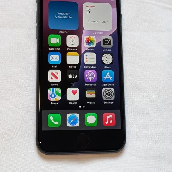 Apple iPhone SE 3rd Gen 2022 - Unlocked, 64 GB, Midnight, A2595