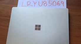 Mint
													Microsoft Surface Laptop 2 - I5, Platinum, 128 GB, 8 GB, photo 4 of 7