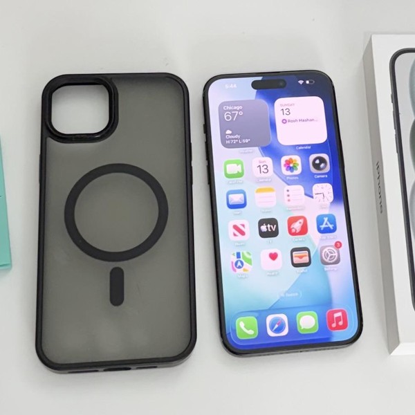 Apple iPhone 15 Plus - Unlocked, 256 GB, Black, A2847