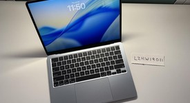 Mint
													MacBook Air 2025 (M4) - 13" - Apple M4, Sky Blue, 512 GB, 16 GB, photo 1 of 10