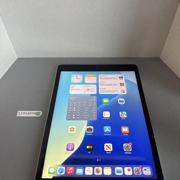 Apple iPad 9th Gen - Wi-Fi, 64 GB, Silver, A2602