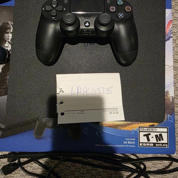 PlayStation 4 Slim - 1 TB, Black