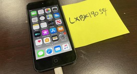 Good
													Apple iPod Touch 6th Gen - Wi-Fi, Gray, 16 GB, photo 1 of 3