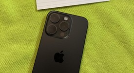 Mint
													Apple iPhone 15 Pro - Unlocked, Black, 256 GB, A2848, photo 3 of 9