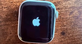 Good
													Apple Watch Series 8 41mm - Unlocked, Starlight, A2772 - Cellular, Aluminum, photo 5 of 11