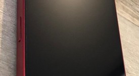 Good
													Apple iPhone 13 - Verizon, Red, 256 GB, A2482, photo 4 of 5