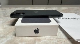 Mint
													Apple iPhone 17 - Unlocked, Black, 256 GB, A3258, photo 5 of 8