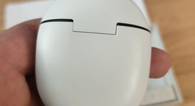 Used
													Google Pixel Buds Pro 2 - Porcelain, photo 4 of 6