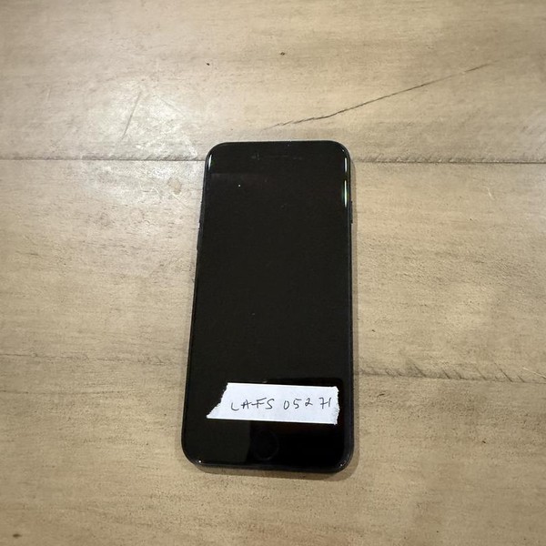 Apple iPhone SE 3rd Gen 2022 - Unlocked, 64 GB, Midnight, A2595