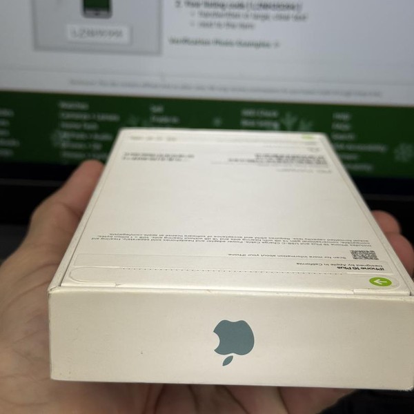 Apple iPhone 16 Plus - Unlocked, 256 GB, Teal, A3082