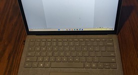 Mint
													Microsoft Surface Laptop 3 - I5, Platinum, 128 GB, 8 GB, 13.5", photo 1 of 12