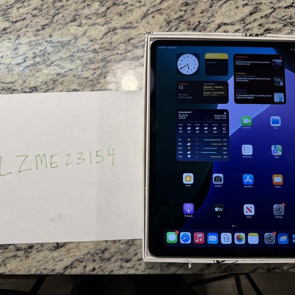 Apple iPad Air 13 inch (M2) 2024 - Unlocked, 256 GB, Gray, A2899