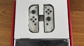 Good
													Nintendo Switch - OLED - White, 64 GB, photo 5 of 8