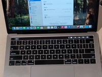 MacBook Pro 2018 (With Touch Bar) - 13"