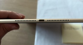 Mint
													Apple iPad Air 2 - Wi-Fi, Gold, 16 GB, photo 4 of 5