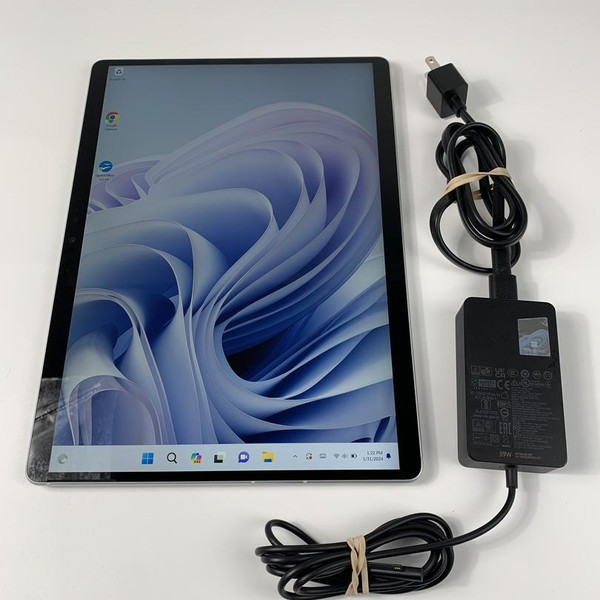 Microsoft Surface Pro 9 - Wi-Fi, 512 GB, Platinum, 16 GB, Intel Core i7, Wi-Fi