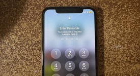 Good
													Apple iPhone 11 Pro - Unlocked, Gold, 256 GB, A2160, photo 2 of 9