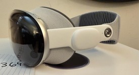 Mint
													Apple Vision Pro - 256 GB, photo 5 of 5