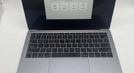 Fair
													MacBook Air 2019 - 13" - I5, Gray, 128 GB, 8 GB, photo 1 of 7