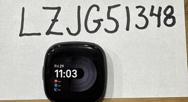 Good
													Fitbit Versa 4 - Graphite, photo 2 of 10